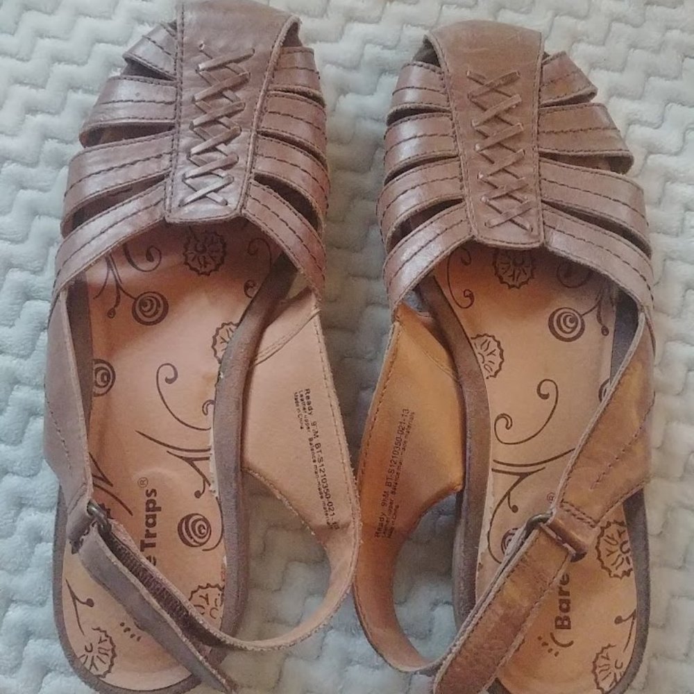 BareTraps Ready Slingback Leather Sandals Womens Size 9.5M